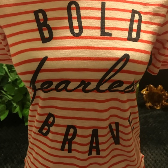 Girls Tee Bold, Fearless Brave - Picture 1 of 5